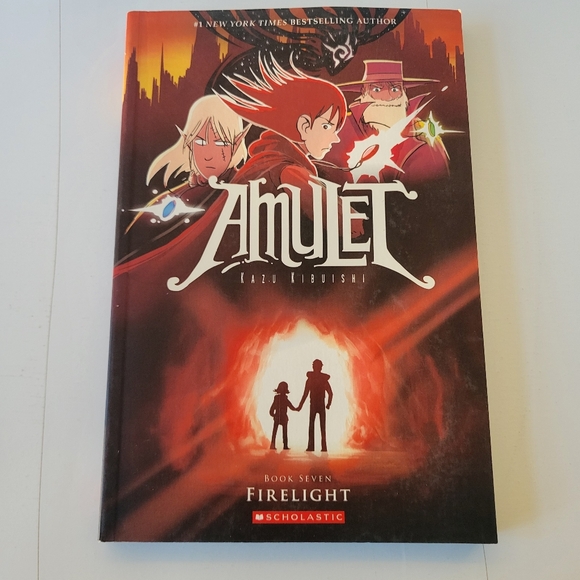 Amulet Book Set - Picture 5 of 7
